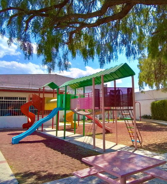 Área de juegos del Colegio Helen Keller