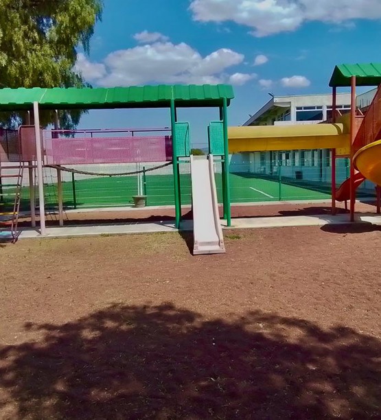 Área de juegos del Colegio Helen Keller